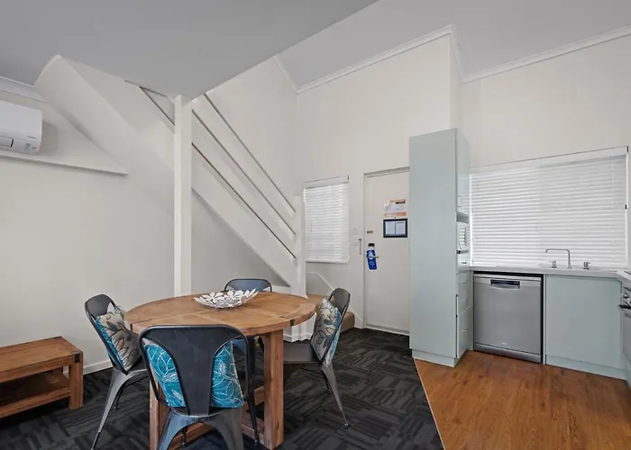One-bedroom Loft Apartment